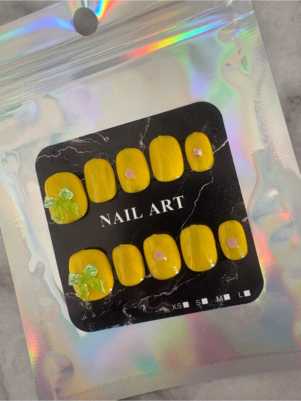 Yellow Press-On Nail Set with 3D Embellishments - Nail Art